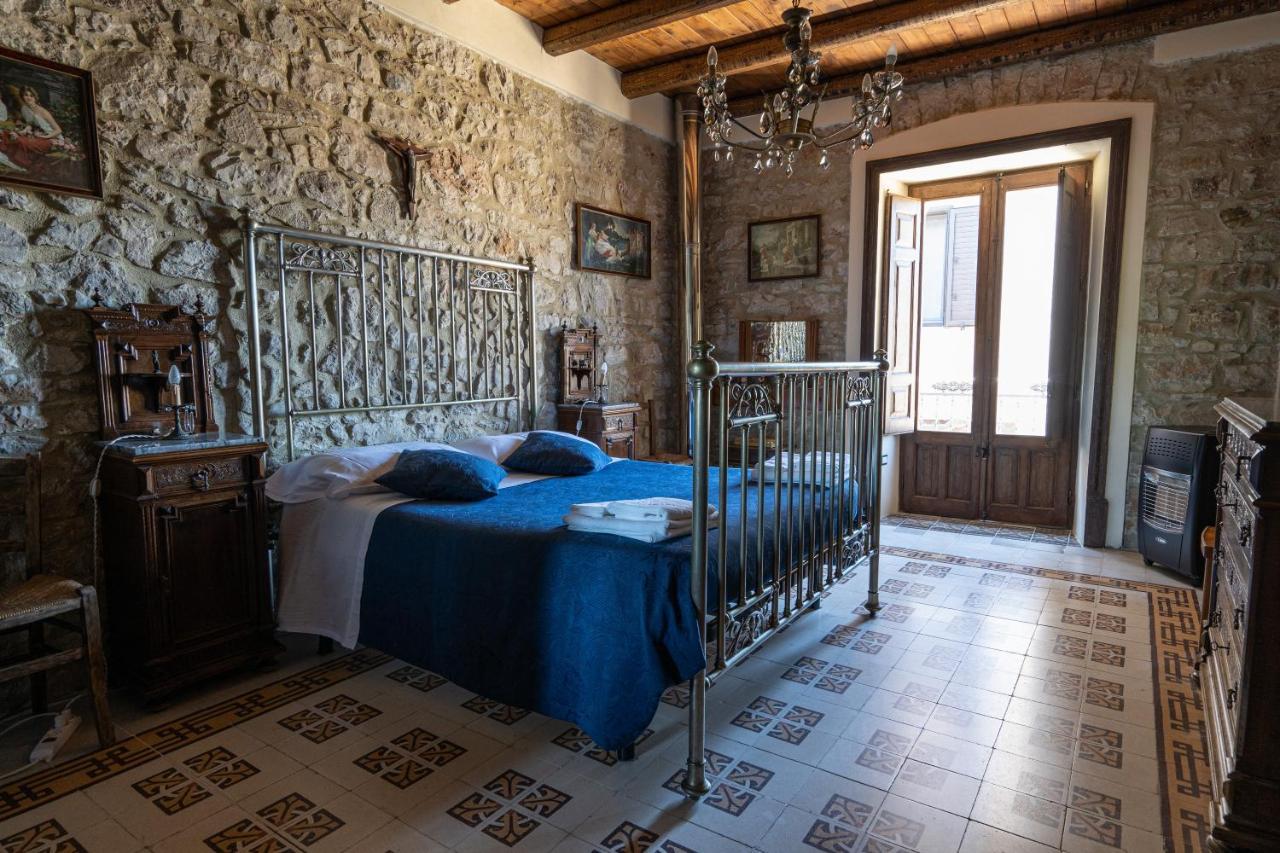 Casa Della Nonna Villa Caltavuturo Екстериор снимка